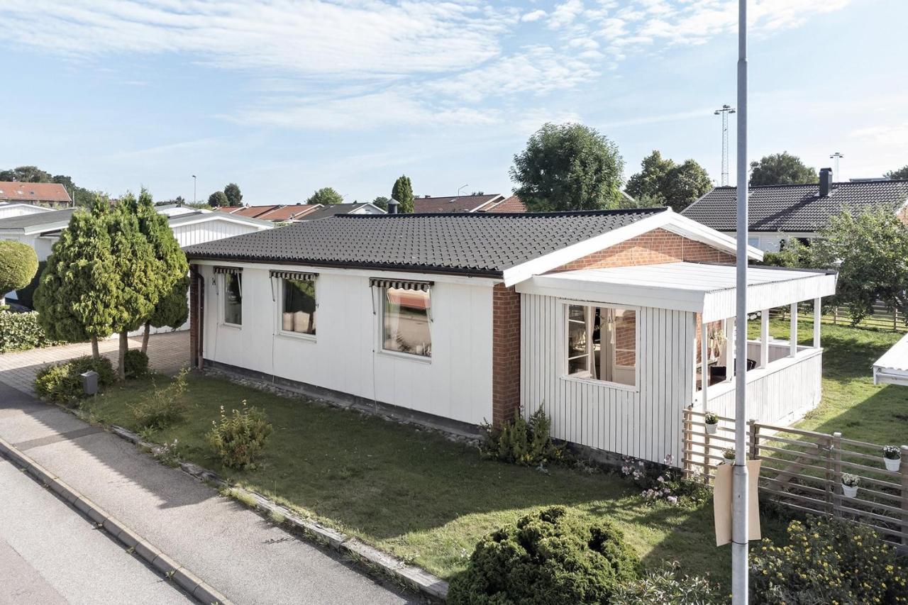 Harlig Villa I Savedalen 10 Min Till Goteborg Ngoại thất bức ảnh
